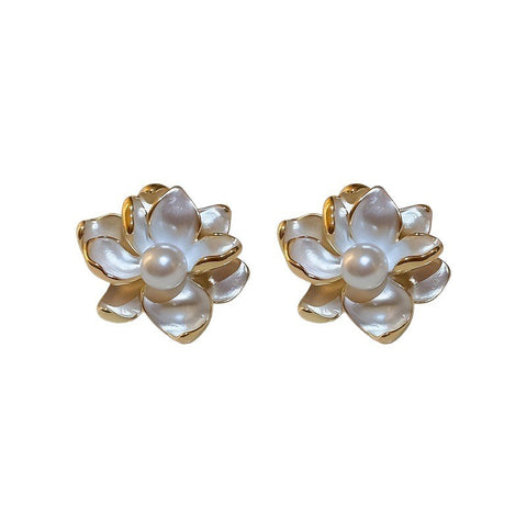 Women’s Fashion Pearl Flower Earrings – Elegant Fresh Design Jewelry