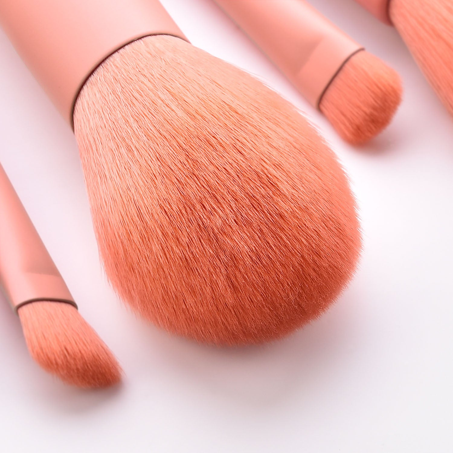 10pcs Makeup Brushes Set – Foundation, Eyeshadow & Blending Kit
