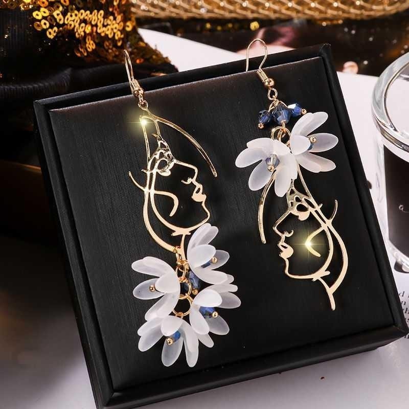 Red Rose Flower Long Earrings – Rhinestone Tassel Jewelry
