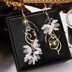 Red Rose Flower Long Earrings – Rhinestone Tassel Jewelry