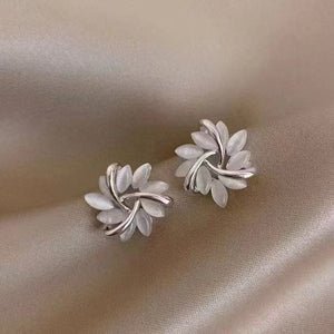 Cat’s Eye Flower Earrings – Opal Geometric Square & Triangle Design