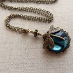 Retro Dragonfly Pendant Necklace – Green Crystal Ladies’ Jewelry