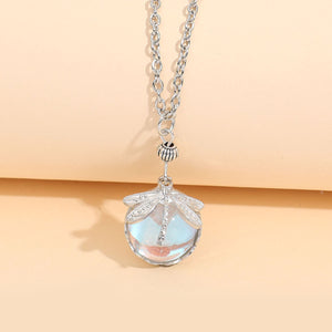 Retro Dragonfly Pendant Necklace – Green Crystal Ladies’ Jewelry