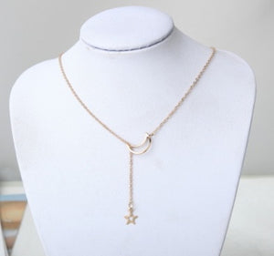 Simple Moon & Star Necklace – Short Clavicle Chain Jewelry